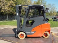 Wózek z przeciwwagą H20T-01